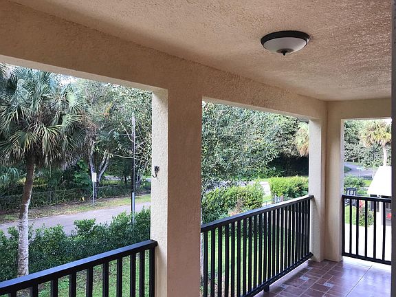 5th image of 303 Balboa Ave
