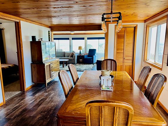 5th image of 356 Killarney Beach Rd