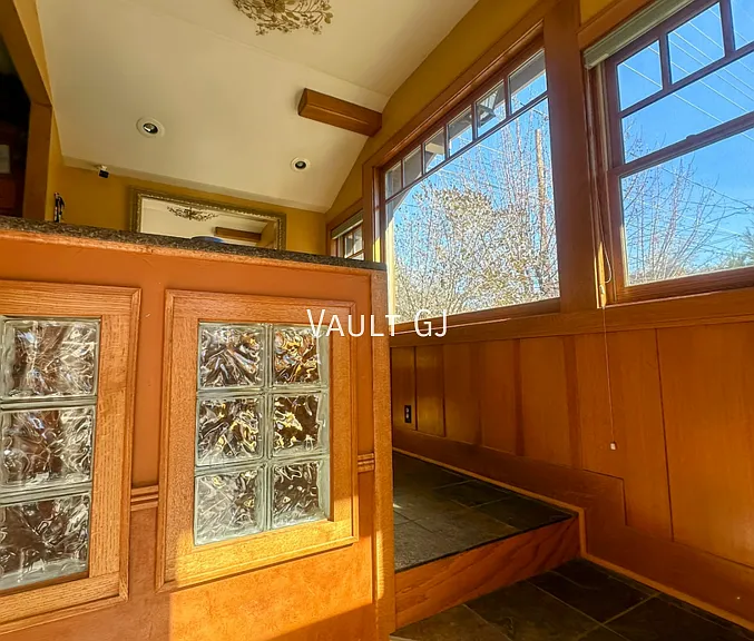 520 N 7th St — Photo 35