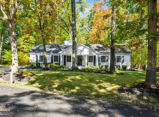 12204 Hounds Ln, Reston, VA 20191