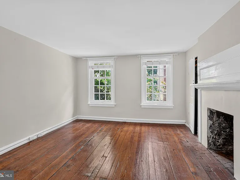 130 Elfreths Aly — Photo 19