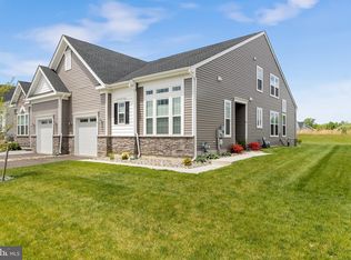 8 Saratoga Blvd, New Egypt, NJ 08533