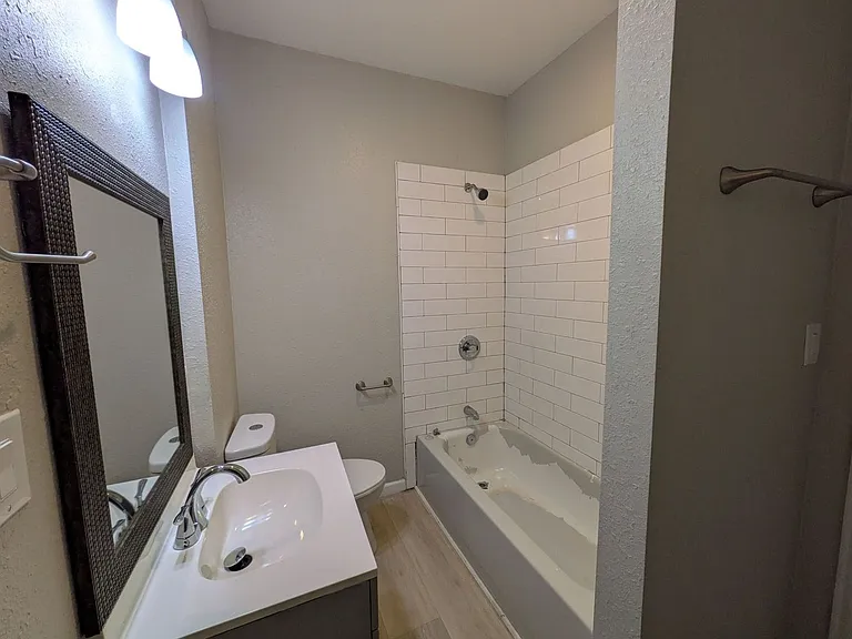 614 Euclid St — Photo 14