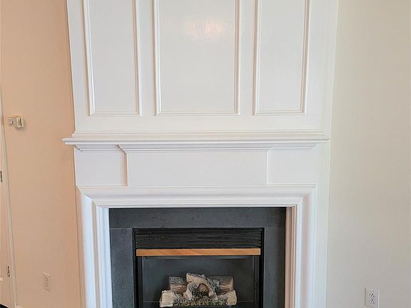 5th image of 3560 Laurenhurst Ln