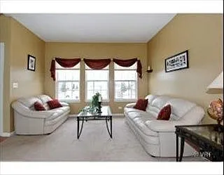 453 Mockingbird Ct photo 1