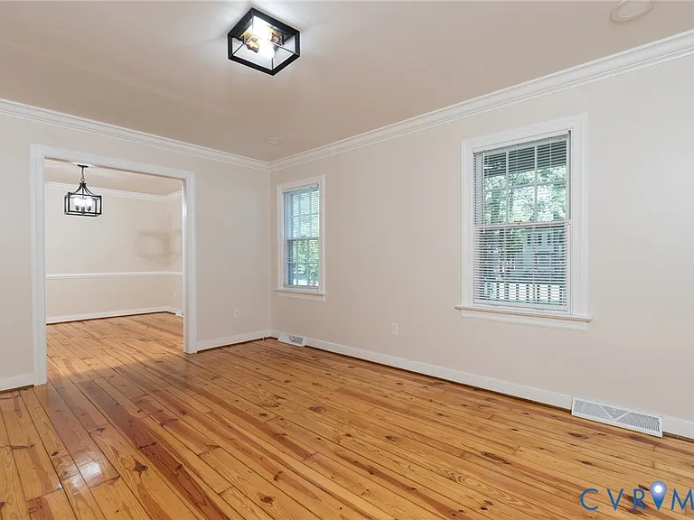 4329 Deertrail Dr — Photo 8