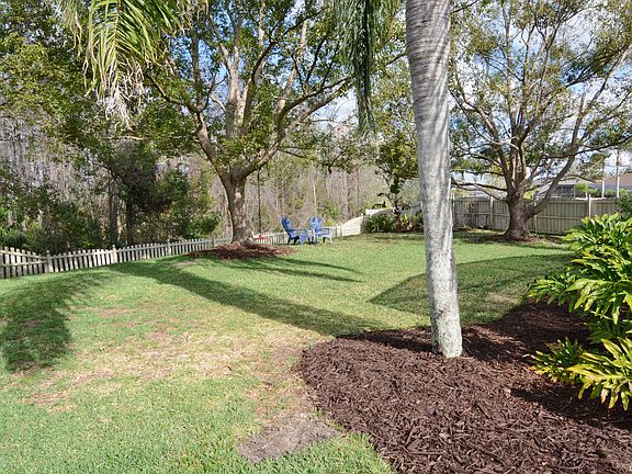 3rd image of 106 Walton Heath Dr