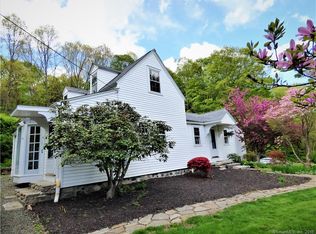 322 Guilds Hollow Rd, Bethlehem, CT 06751