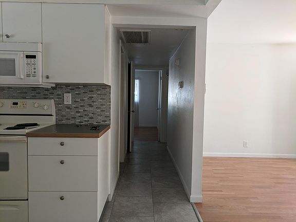 4th image of 3602 E Glenrosa Ave APT 4
