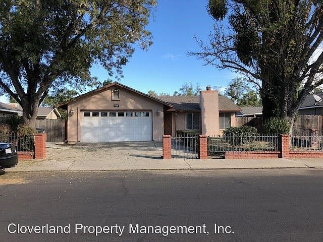 2nd image of 3041 Trudi Way
