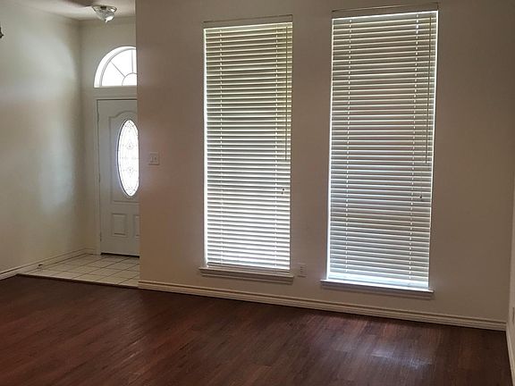 5th image of 3601 Sagewood St