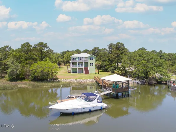 44 Gardner Dr, Hilton Head Island, SC 29926