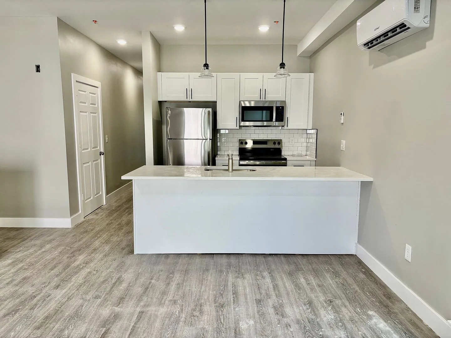 5423 Baltimore Avenue — Photo 1