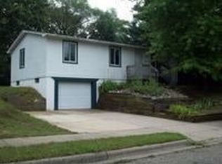 3308 Walker Rd, Lansing, MI 48906