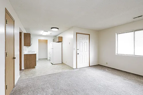 1235 B St #2 Photo 1