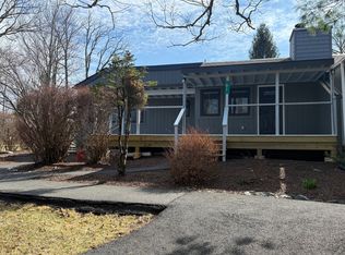104 Condor Dr #1, Tamiment, PA