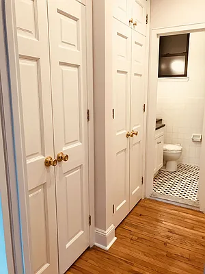 Rented by Metropolis Real Estate of Manhattan | media 30