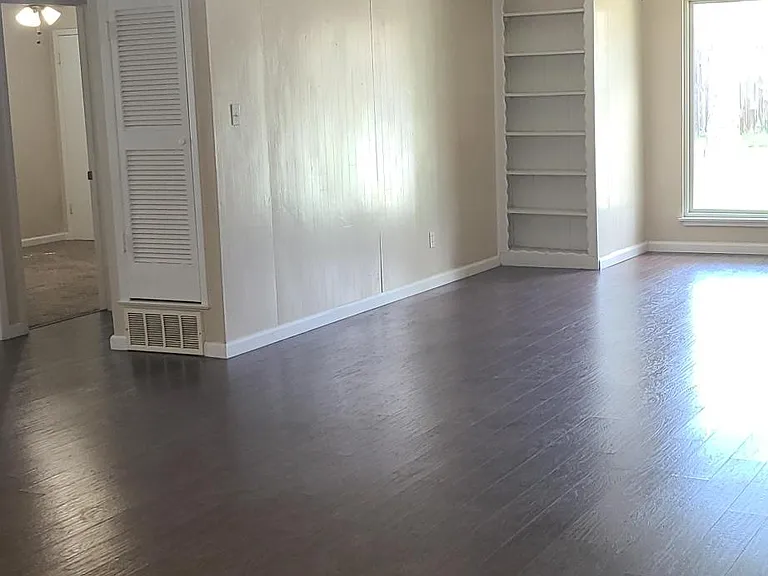 832 Twilight Trl — Photo 12
