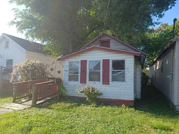 1404 Cody St, Evansville, IN 47710