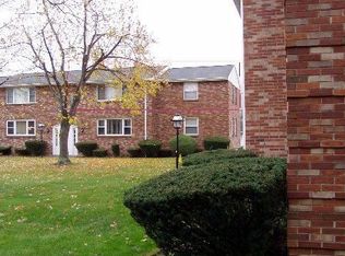 59B Old Lyme Dr APT 4, Amherst, NY 14221