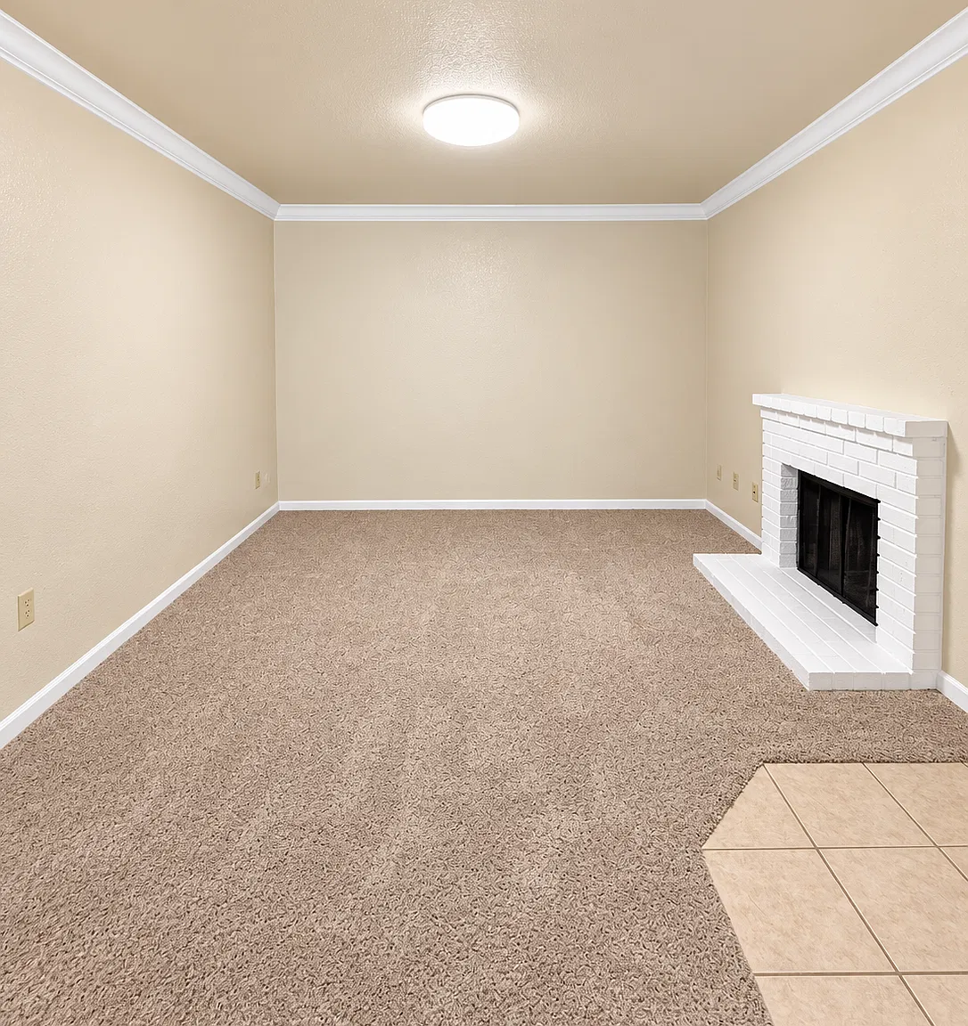 2 bed, 900 sqft, $1,925 — Photo 1