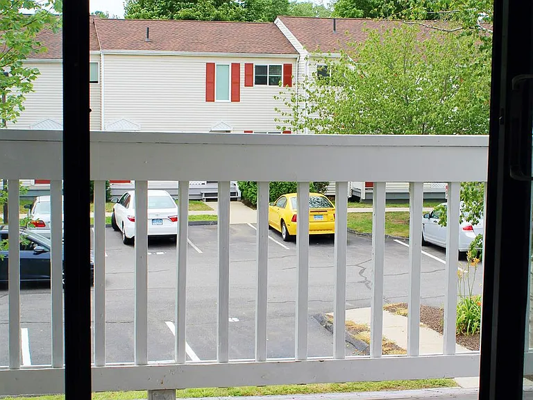 11 Fox Hill Ln — Photo 5