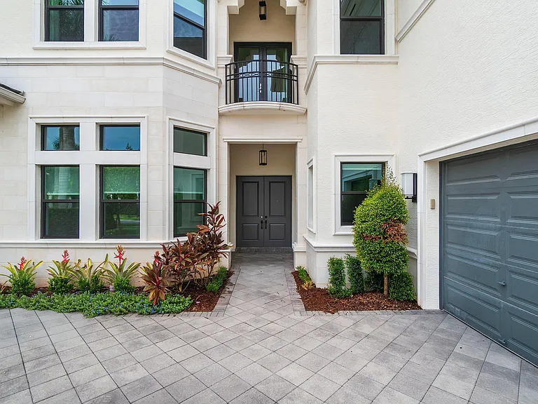17352 Rosella Rd — Photo 7