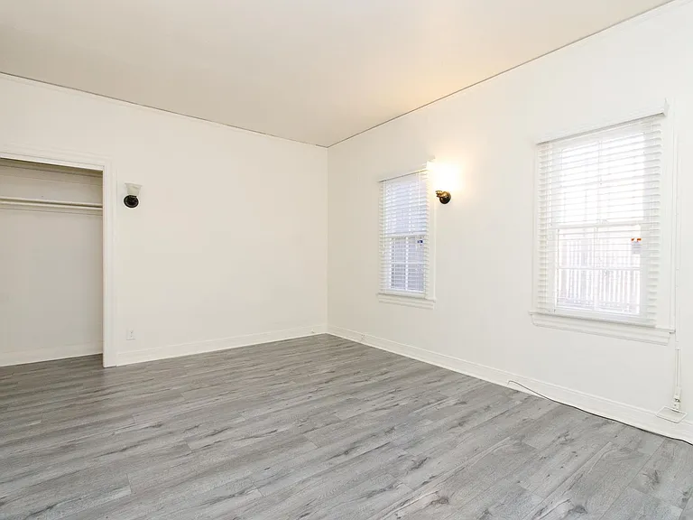 4th Ave 6Plex — Photo 21