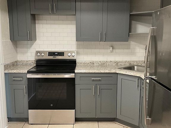 4th image of 5411 SW 37th St