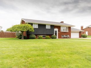310 Highland Dr, Elizabeth, PA