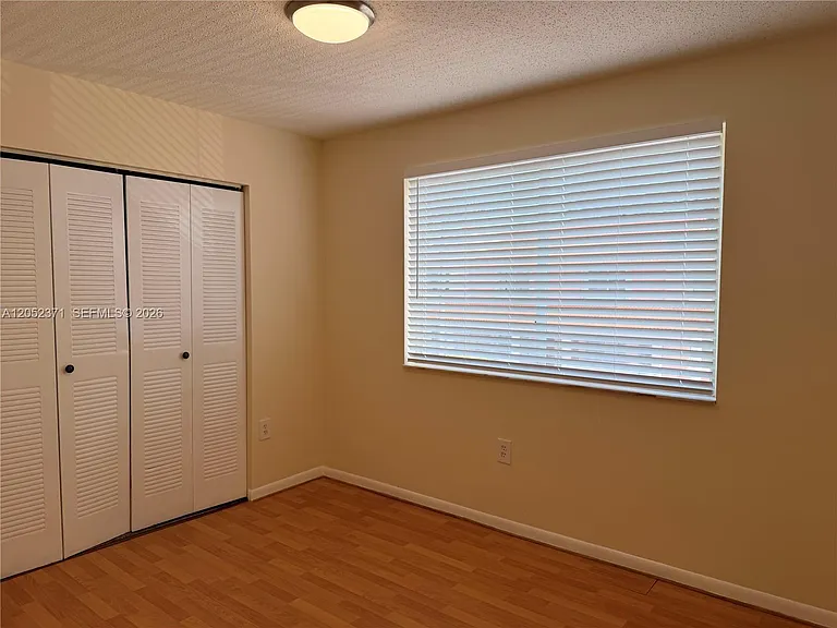 8019 Lake Dr #202 — Photo 11