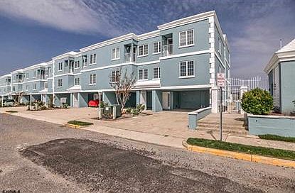 1st image of 700 Pleasure Ave