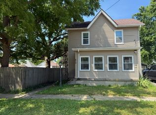 213 N May St, Sandwich, IL 60548