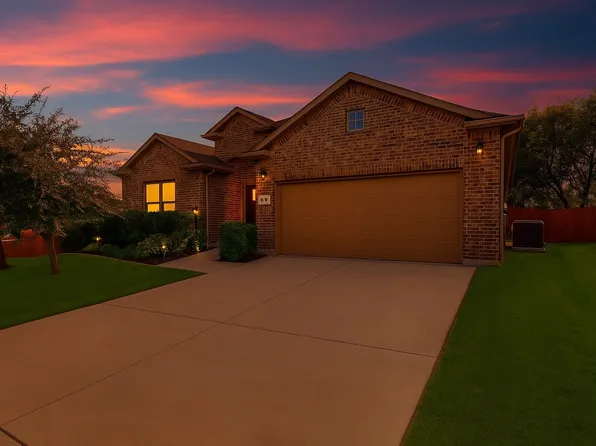 741 Redding Dr, Saginaw, TX 76131