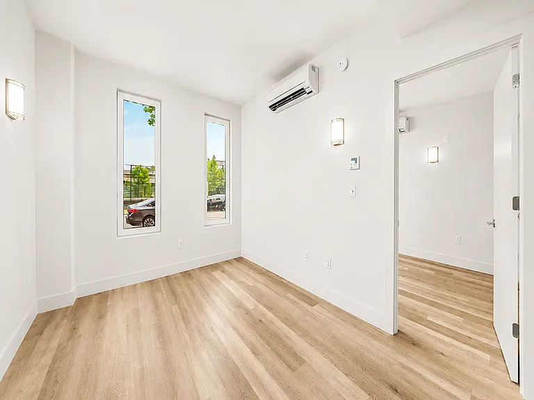 91 Bruckner Blvd #113 — Photo 1