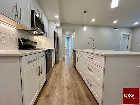 3rd image of 124 Kenrick St #U5