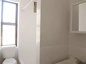 Rented by I & I New York