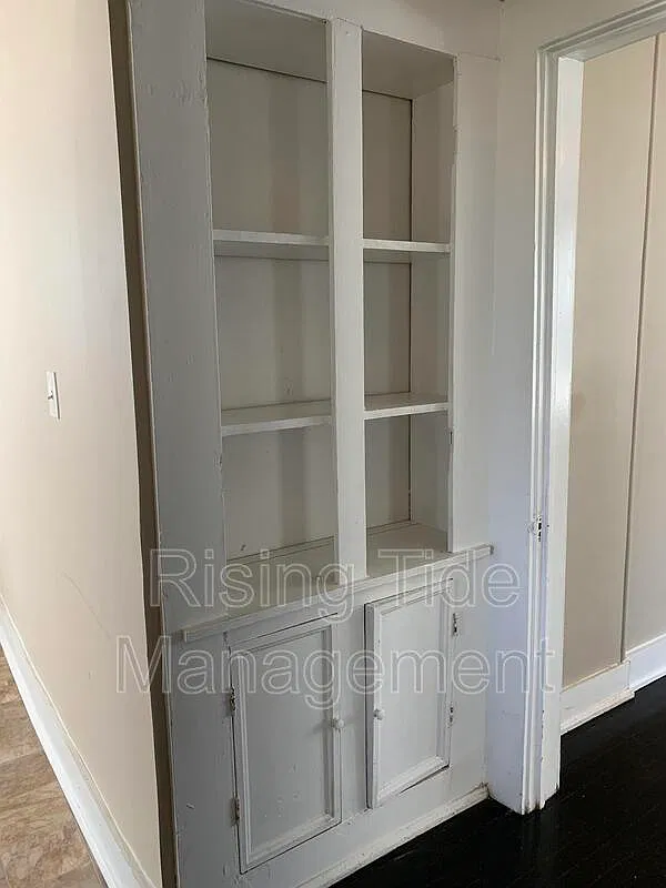 3 bed, 2.0 bath, 1032 sqft, $995 — Photo 3