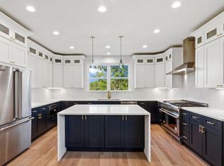 715 Eagleton Dr #55-04, Lake Geneva, WI 53147