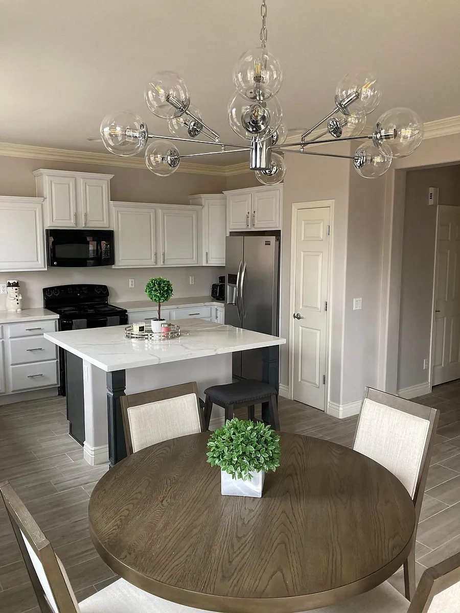 Building Photo - 6439 S Goldfinch Dr