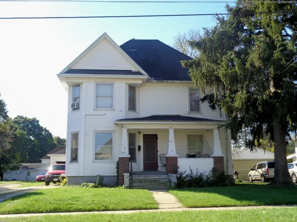 807 Rockwell St, Kewanee, IL 61443
