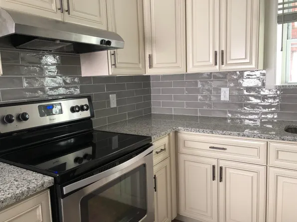 1518 9th Street image 7 of 23