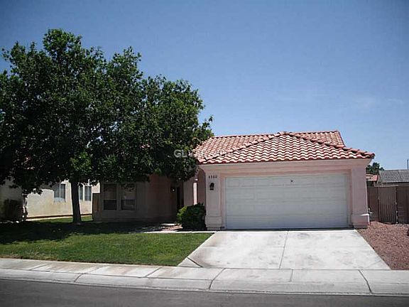 2nd image of 4560 Vincente Ln