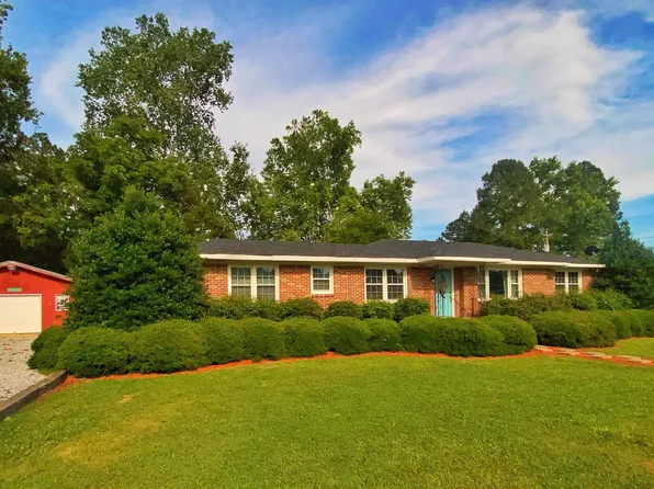 18 Church St, Thorsby, AL 35171