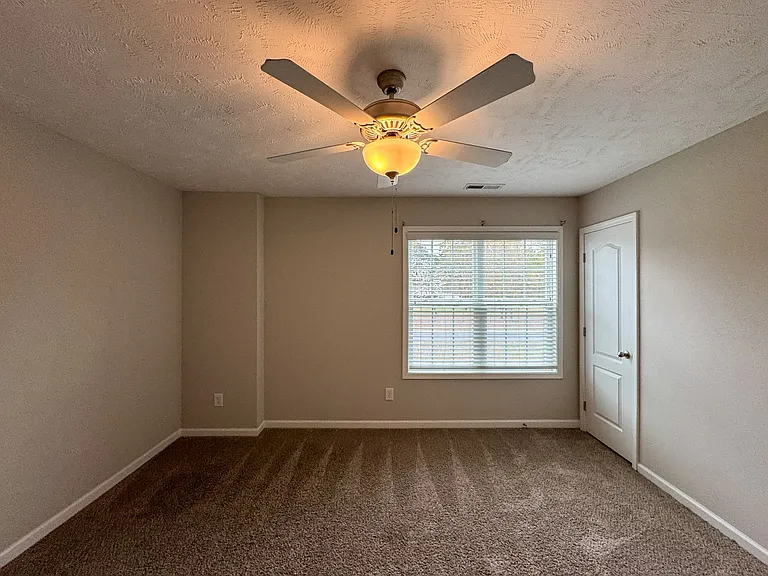 761 Sunset Lake Rd — Photo 17