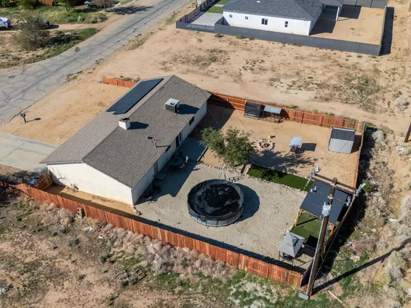 8301 Dogwood Ave, California City, CA 93505