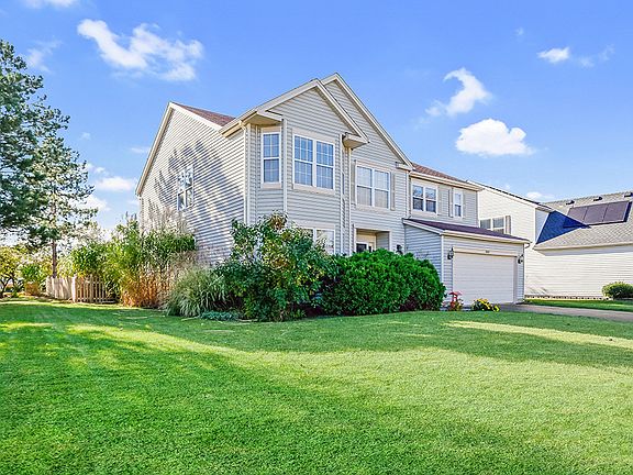 2nd image of 2101 Kingsbury Estates Dr
