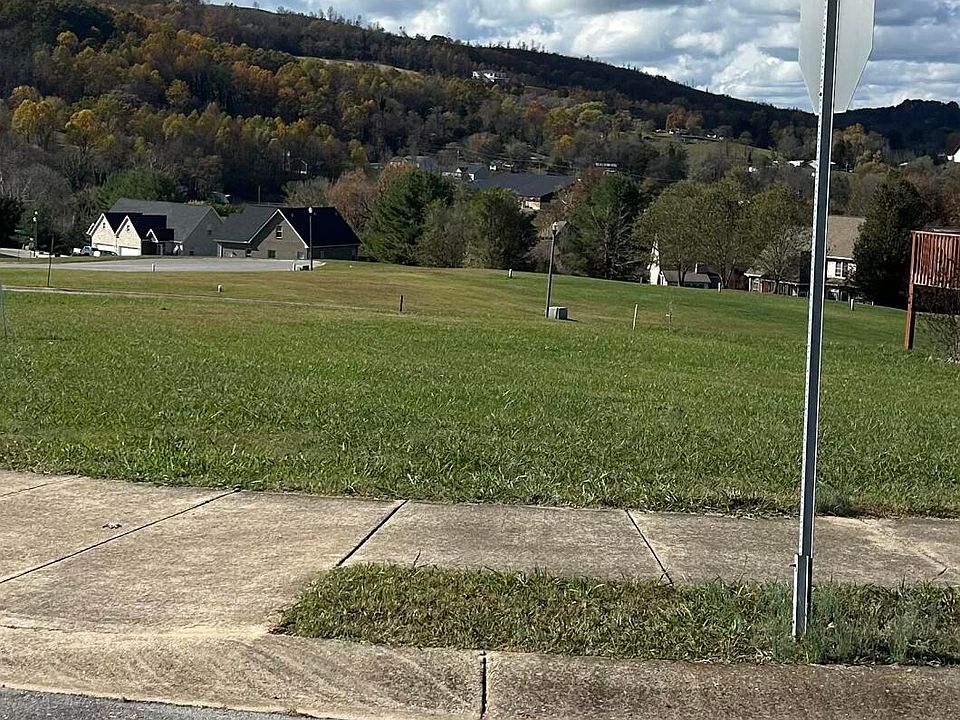 2nd image of LOT 35 Lochmere Greene Dr