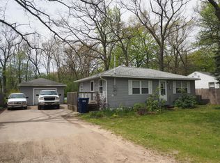 41 N Dangl Rd, Muskegon, MI 49442
