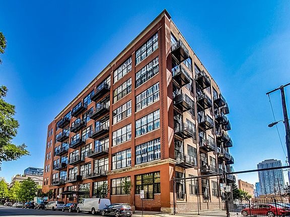 2nd image of 525 W Superior St APT 321